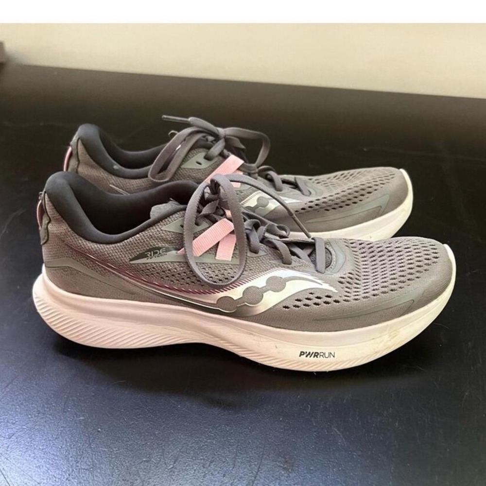 Saucony Ride 15 Running Shoes Grey Pink‎ S10729-15 Womens 10.5